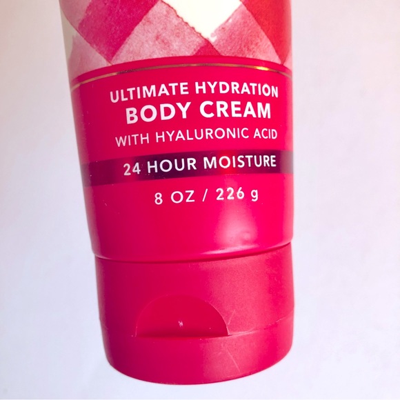 2/$24 NEW Bath & Body Works GINGHAM LOVE Body Cream 8 oz - Picture 4 of 16